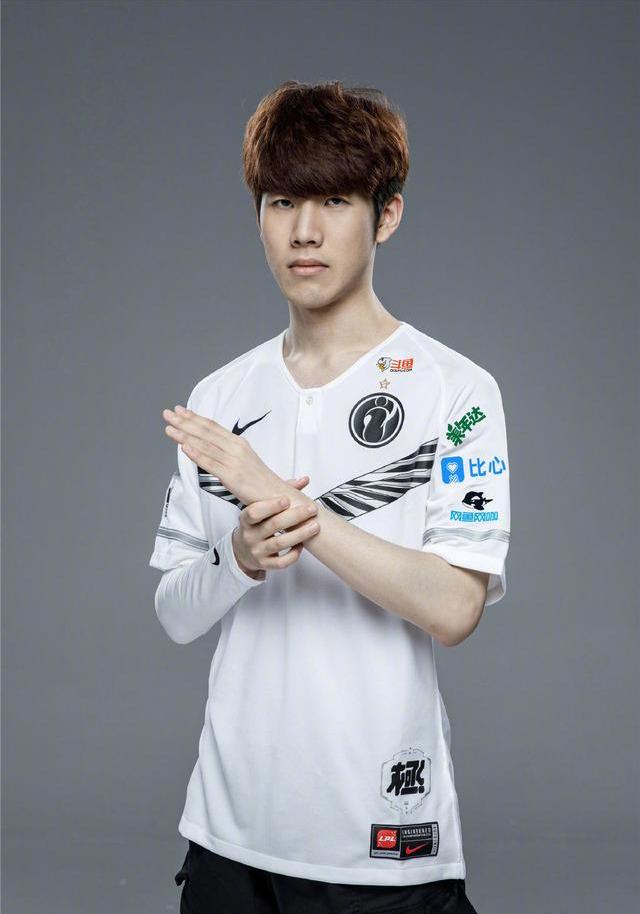 曾几度起伏 曾几度起伏