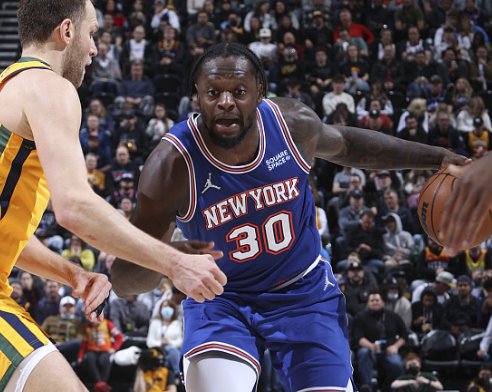 由于受制于 由于受制于