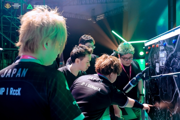 着一个新的 着一个新的