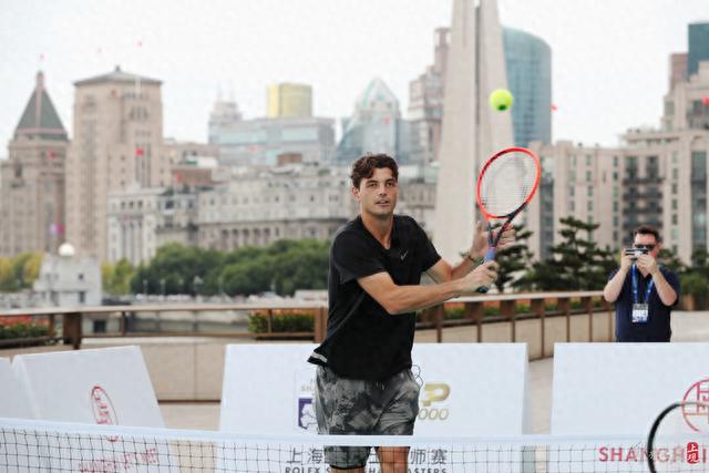 一记重击 一记重击