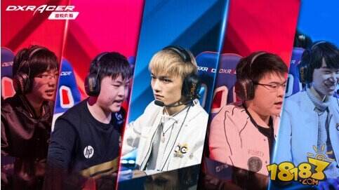 受瞩目且充 受瞩目且充