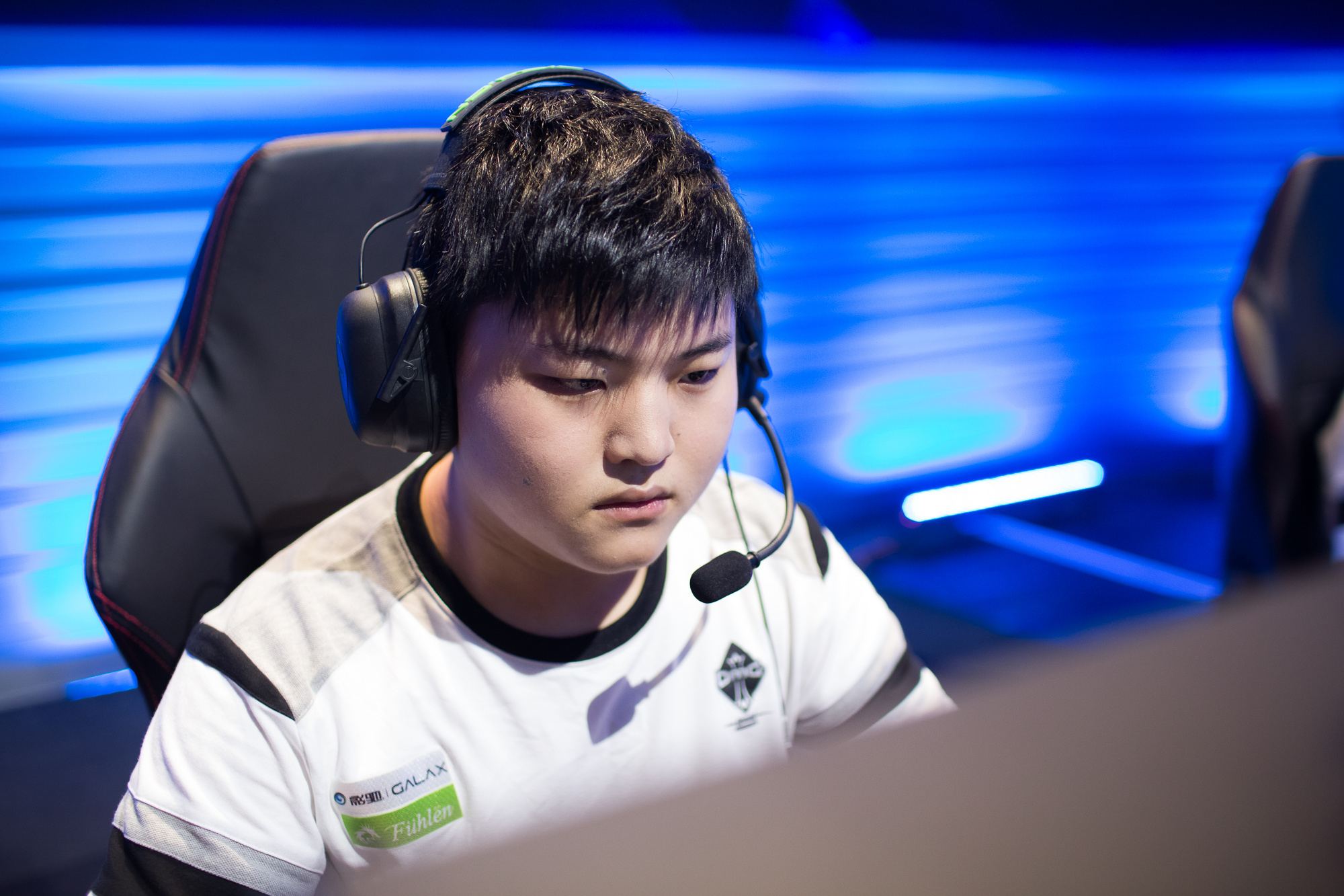 底线倒三角 底线倒三角