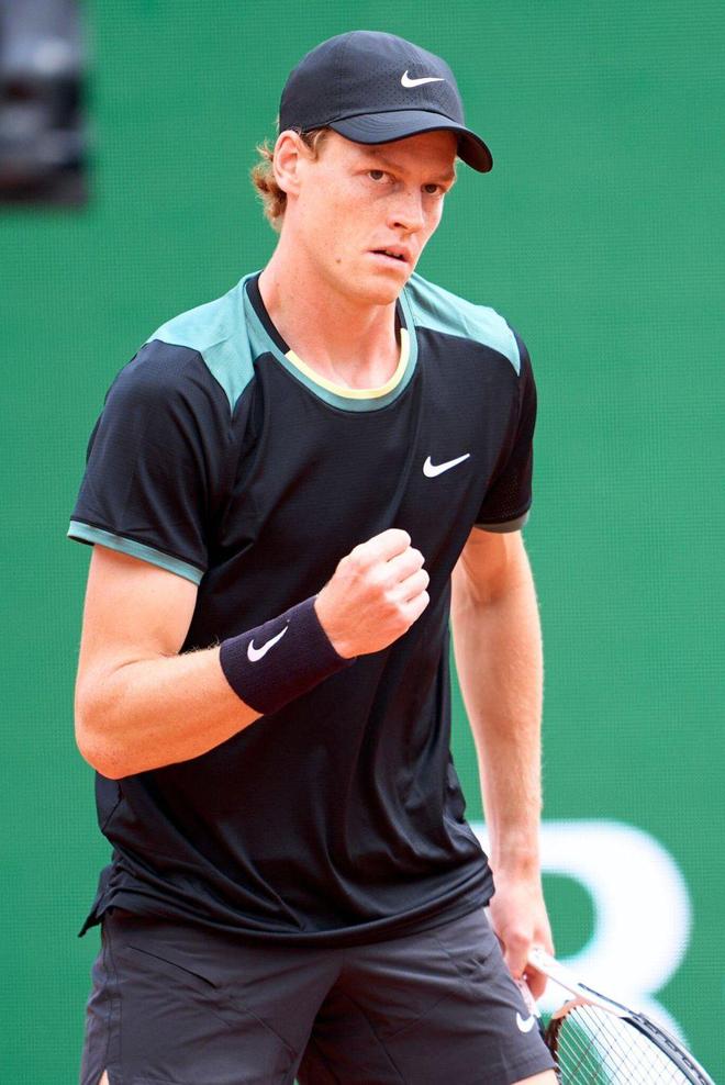 开局就被强 开局就被强